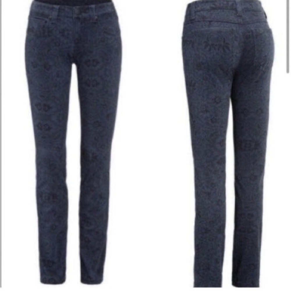 Cabi 3195 Floral Lace Skinny Jeans Dark Blue and Black Size 4
